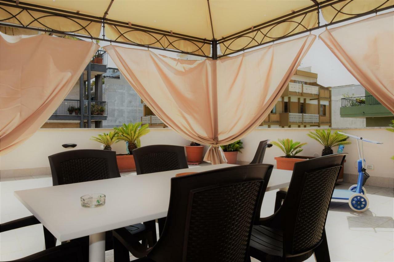 Apartmán Vuemme 97 Bari Exteriér fotografie